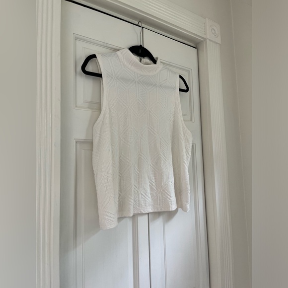 Anthropologie x Postmark White Mock Neck Textured Tank size Large women’s - Picture 2 of 10